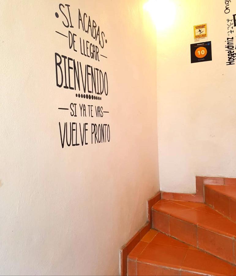 Casa Rofo Bed & Breakfast กัวนาฮัวโต ภายนอก รูปภาพ