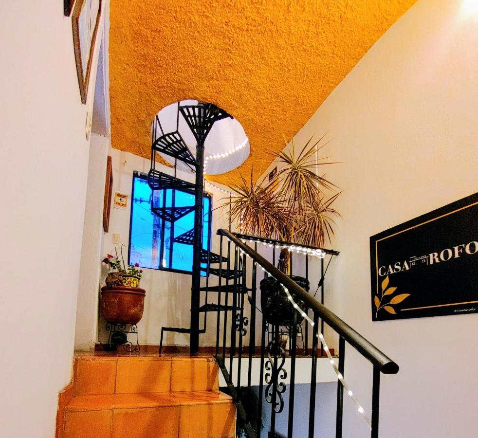 Casa Rofo Bed & Breakfast กัวนาฮัวโต ภายนอก รูปภาพ